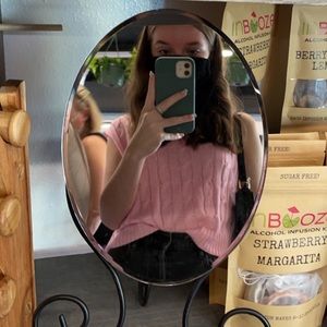 Meet your Posher, Reagan